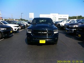 2020 RAM 1500 Laramie Crew Cab 4x4 5'7' Box