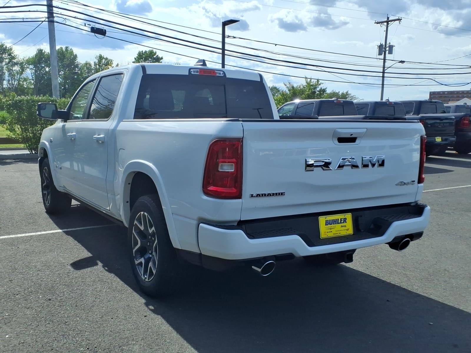 2026 RAM Ram 1500 RAM 1500 LARAMIE CREW CAB 4X4 5'7' BOX