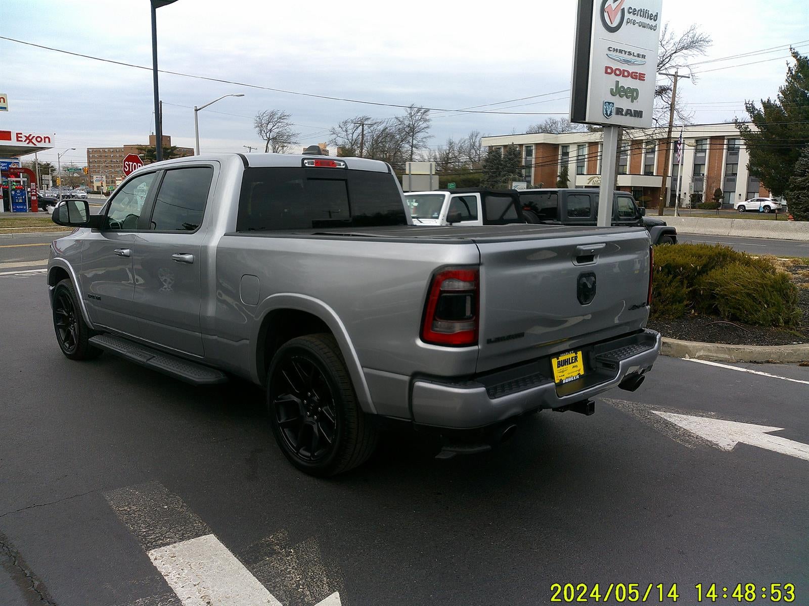 2021 RAM 1500 Laramie Crew Cab 4x4 6'4' Box