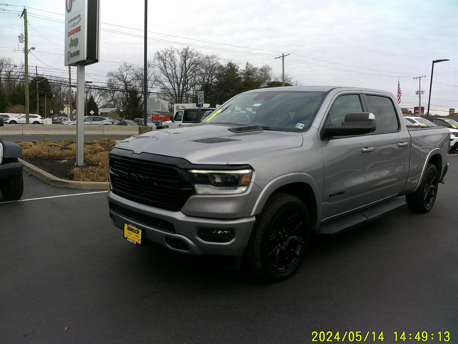 2021 RAM 1500 Laramie Crew Cab 4x4 6'4' Box
