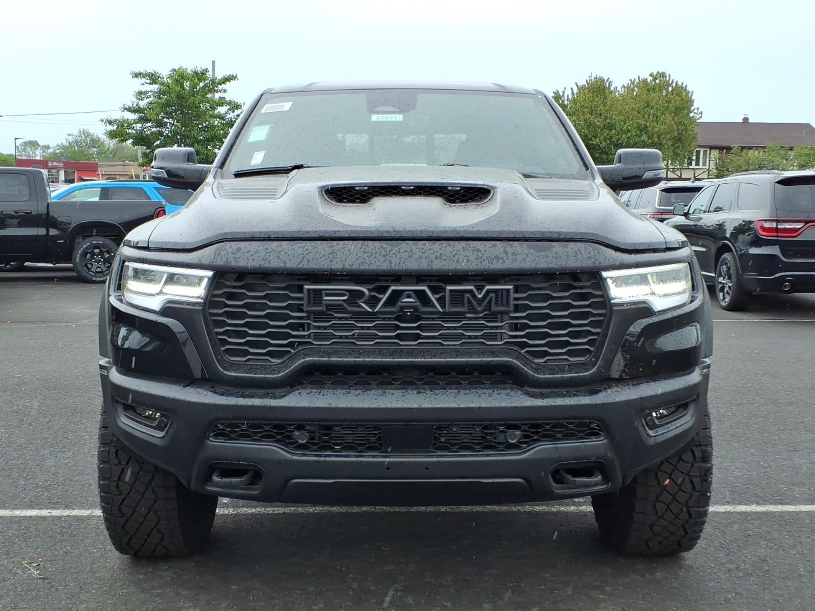 2026 RAM Ram 1500 RAM 1500 RHO CREW CAB 4X4 5'7' BOX