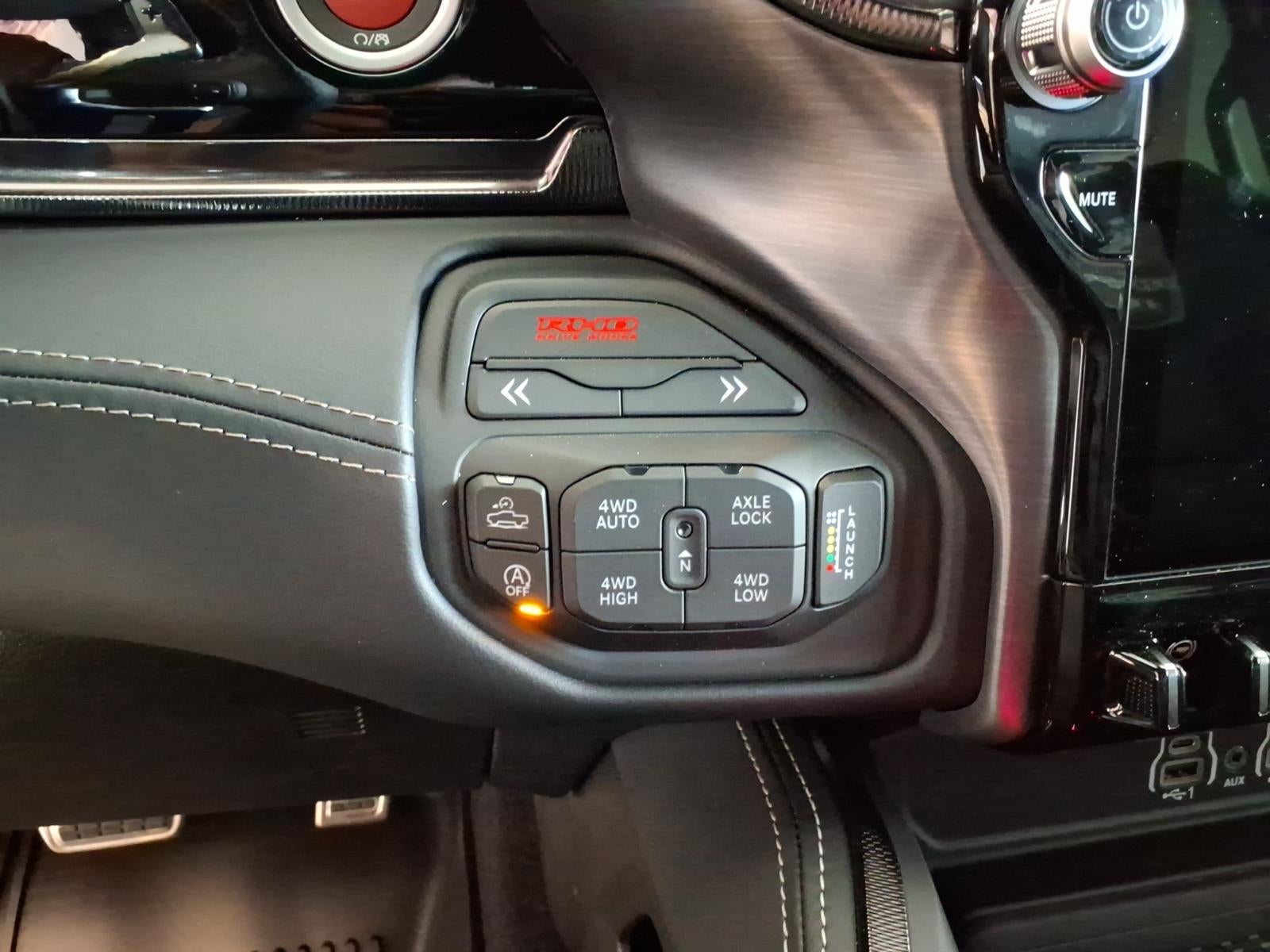 2026 RAM Ram 1500 RAM 1500 RHO CREW CAB 4X4 5'7' BOX
