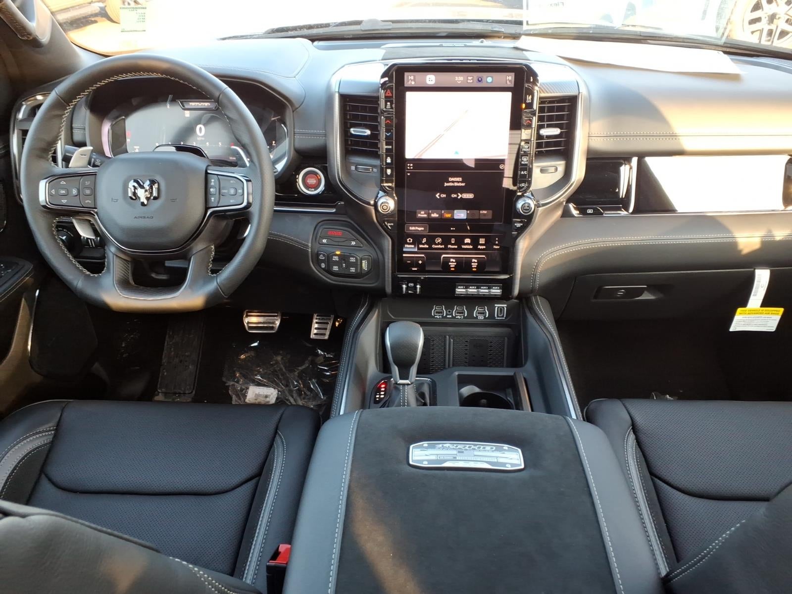 2026 RAM Ram 1500 RAM 1500 RHO CREW CAB 4X4 5'7' BOX