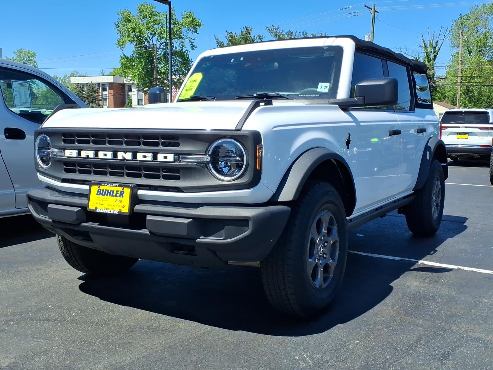 2023 Ford Bronco Base