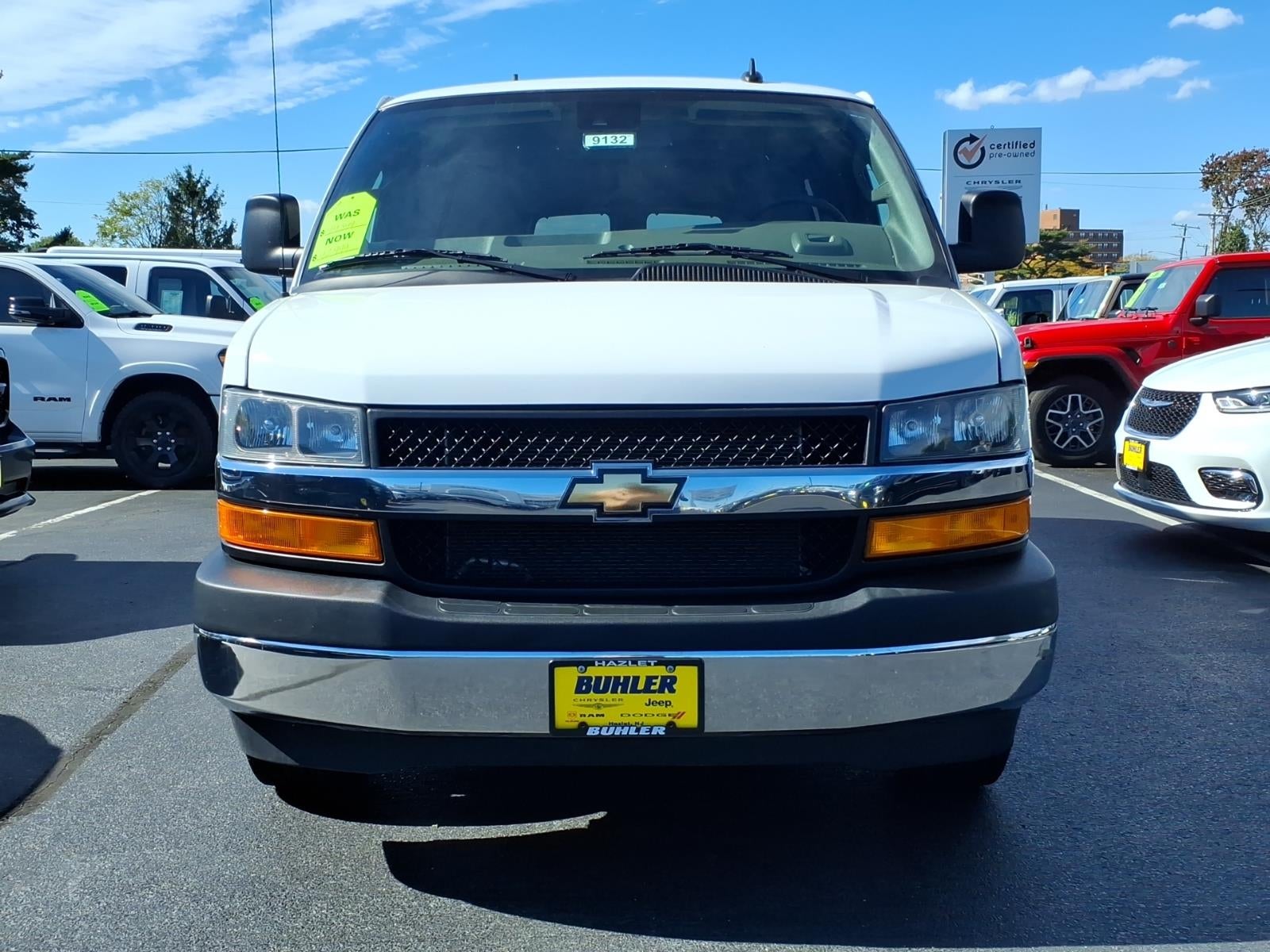 2025 Chevrolet Express Passenger RWD 3500 Extended Wheelbase LT