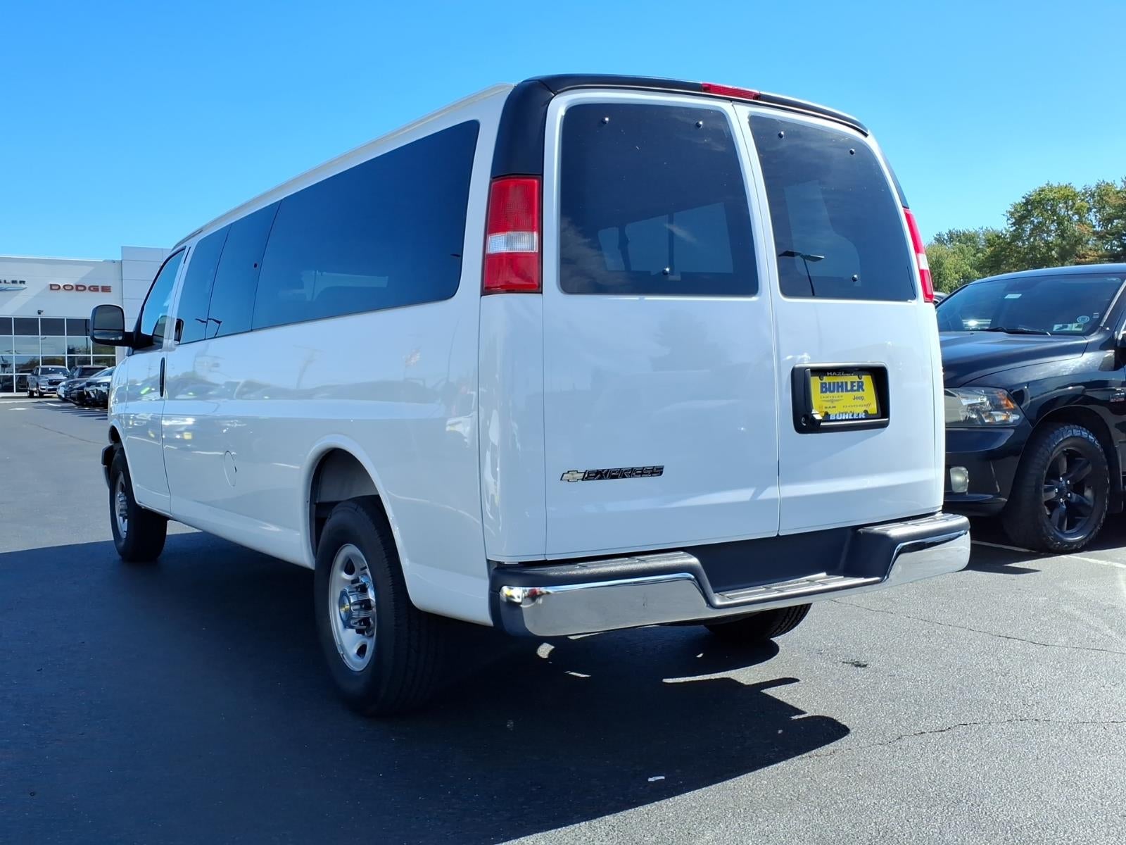 2025 Chevrolet Express Passenger RWD 3500 Extended Wheelbase LT
