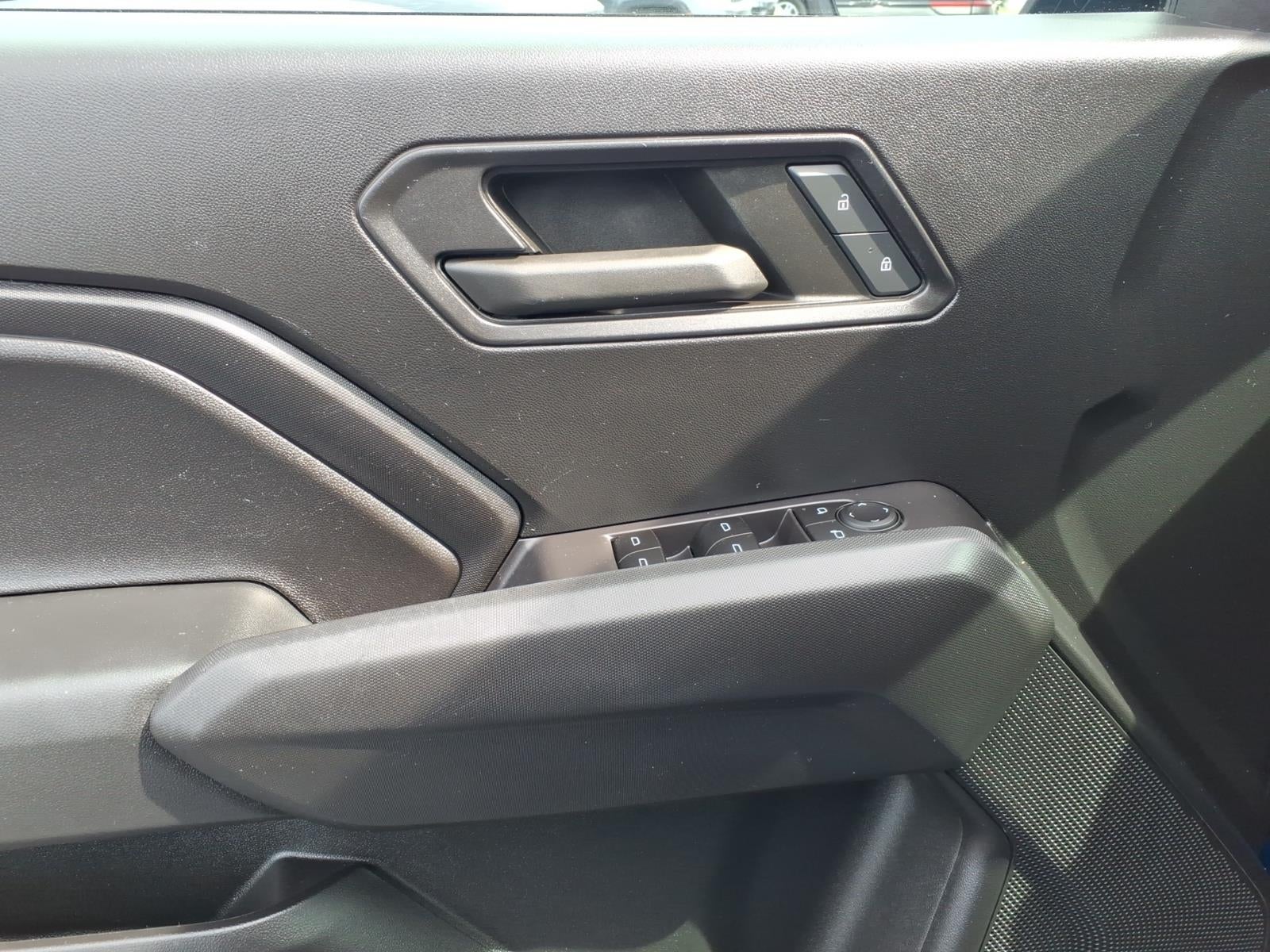 2023 Chevrolet Colorado 4WD Crew Cab Short Box WT