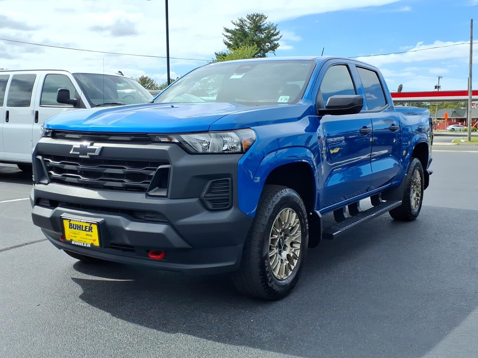 2023 Chevrolet Colorado 4WD Crew Cab Short Box WT