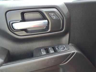 2021 Chevrolet Silverado 1500 4WD Double Cab Standard Bed Custom