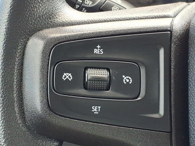 2021 Chevrolet Silverado 1500 4WD Double Cab Standard Bed Custom