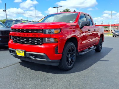 2021 Chevrolet Silverado 1500 4WD Double Cab Standard Bed Custom