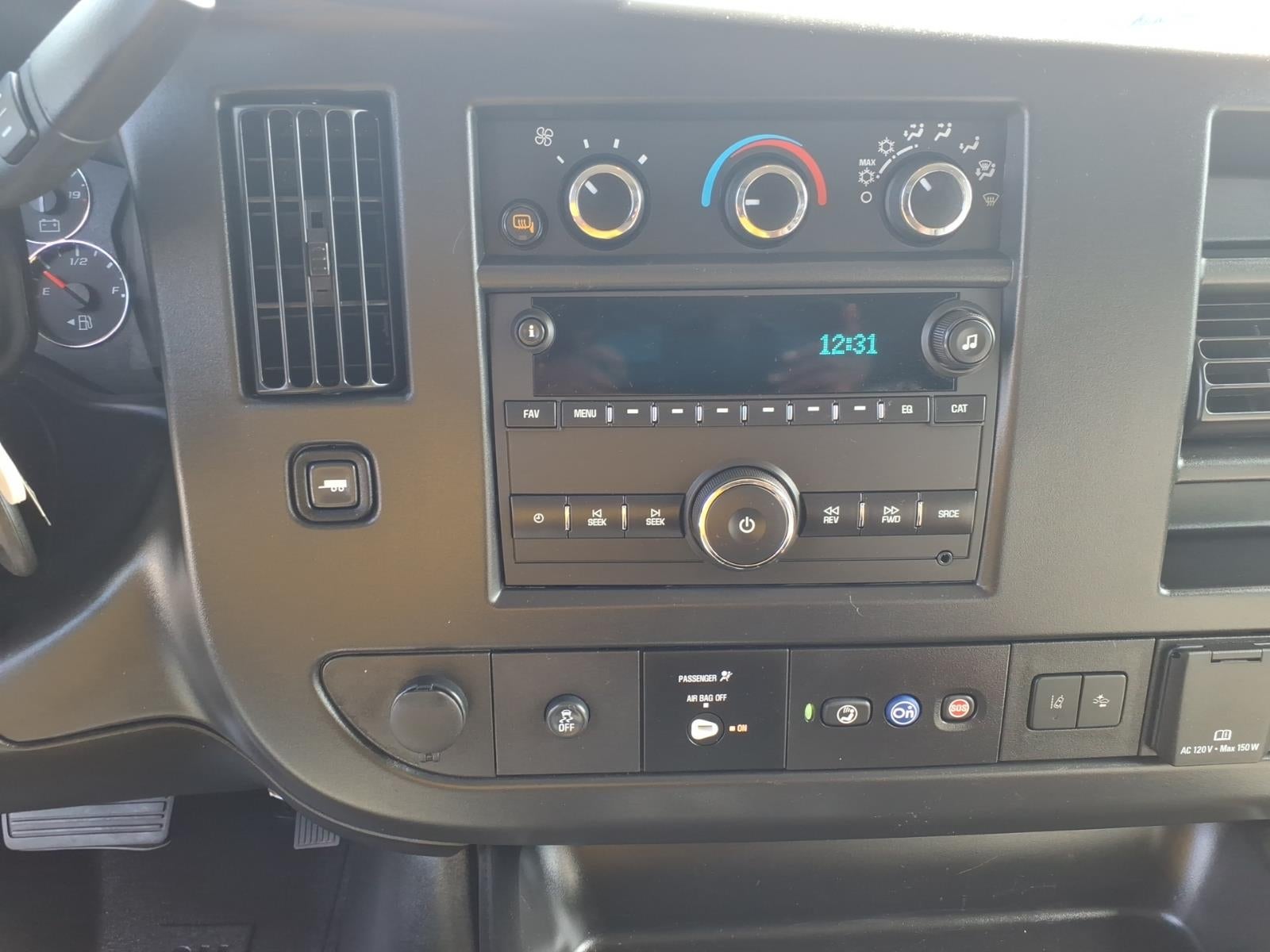 2026 GMC Savana Passenger 3500 Extended Wheelbase, LT, RWD