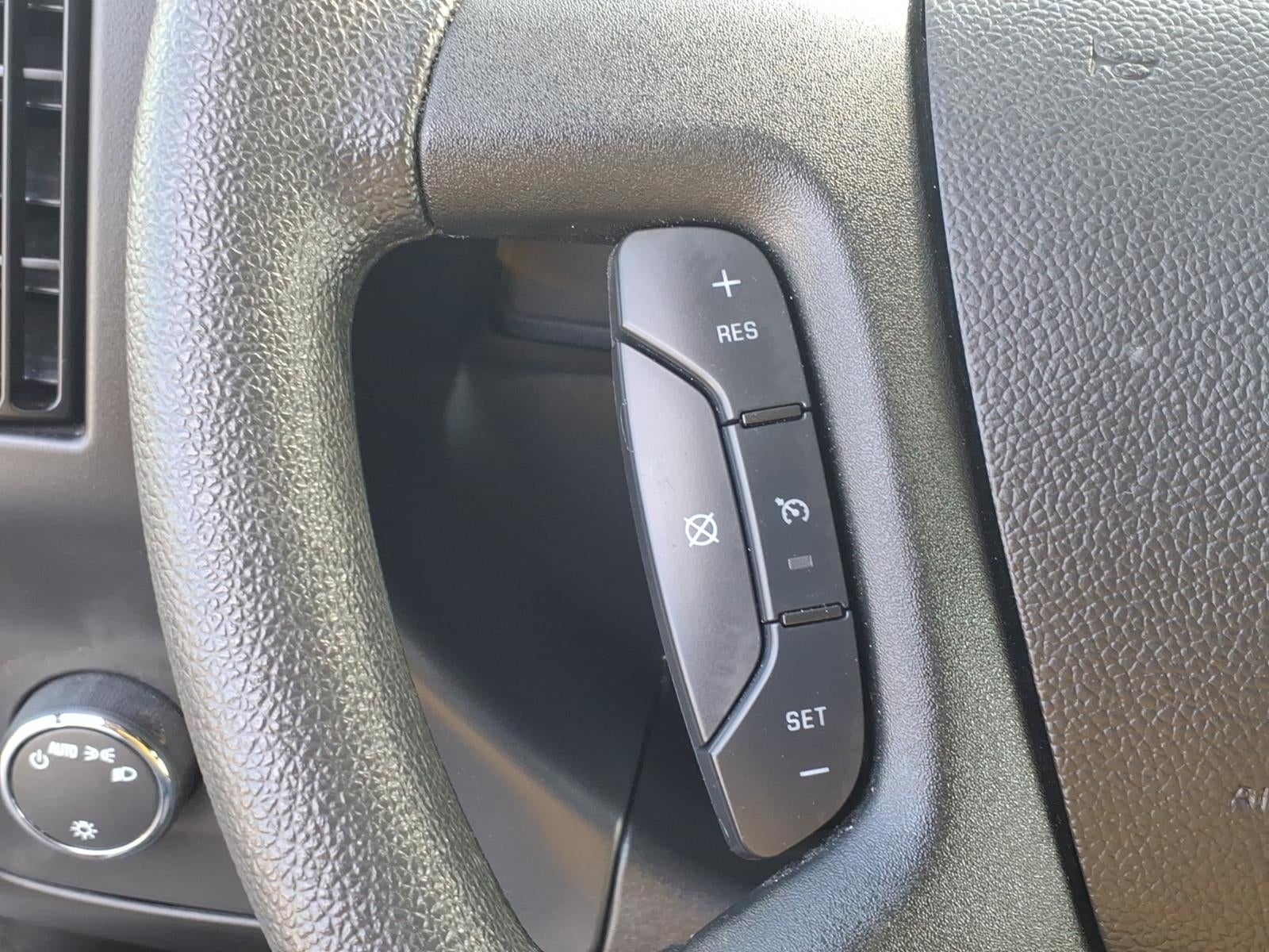 2026 GMC Savana Passenger 3500 Extended Wheelbase, LT, RWD