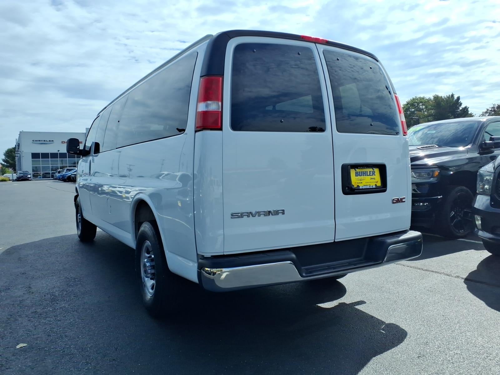 2026 GMC Savana Passenger 3500 Extended Wheelbase, LT, RWD