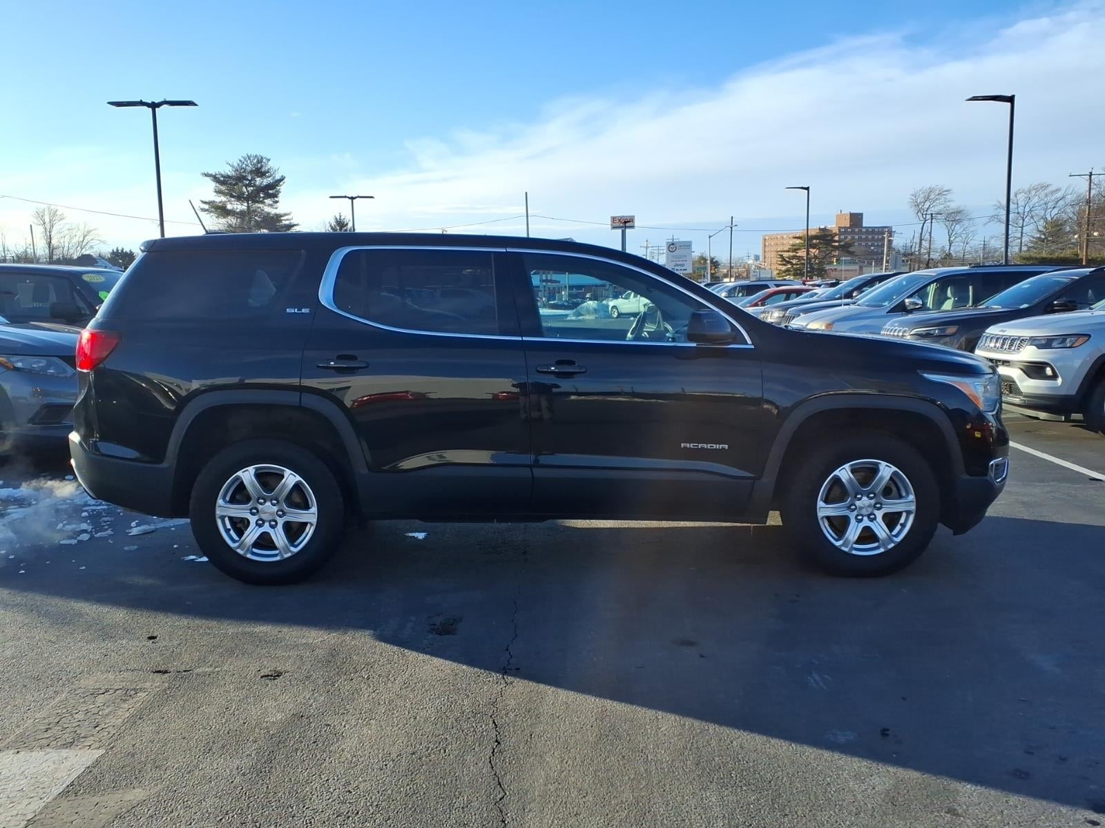 2019 GMC Acadia SLE-1