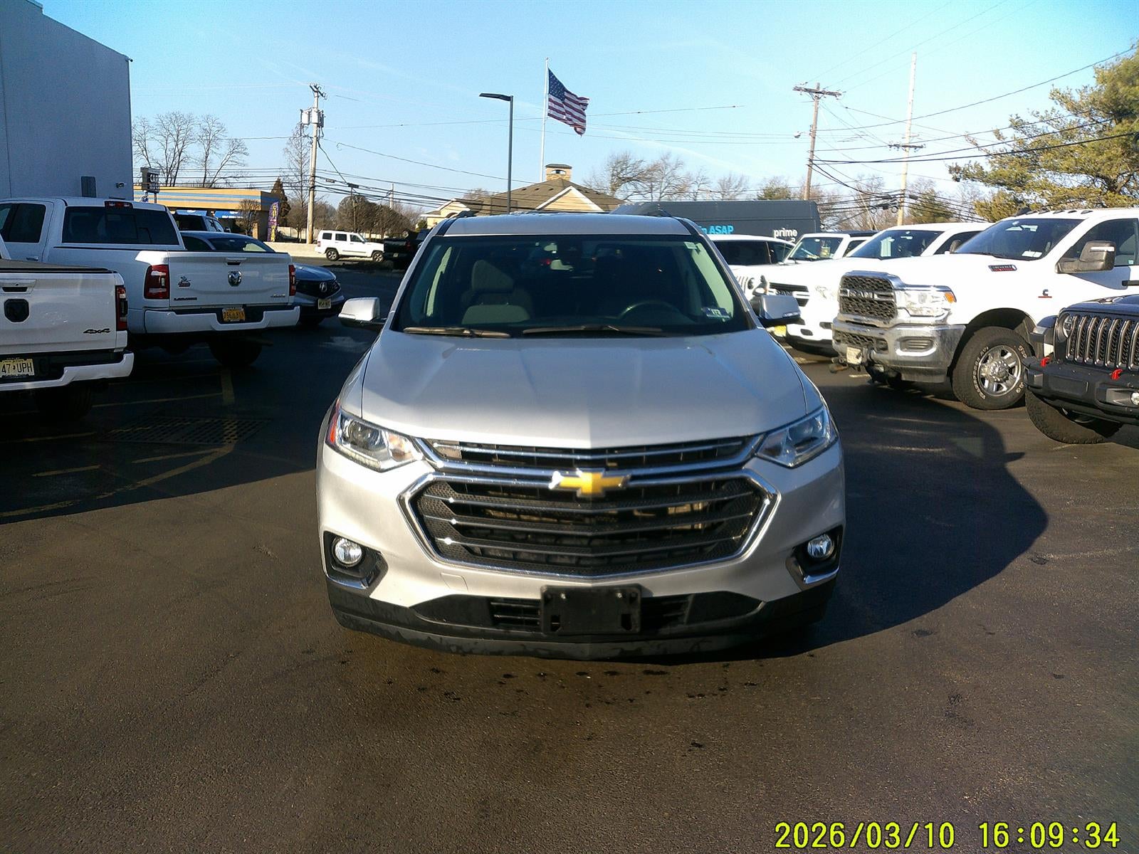 2020 Chevrolet Traverse AWD LT Cloth