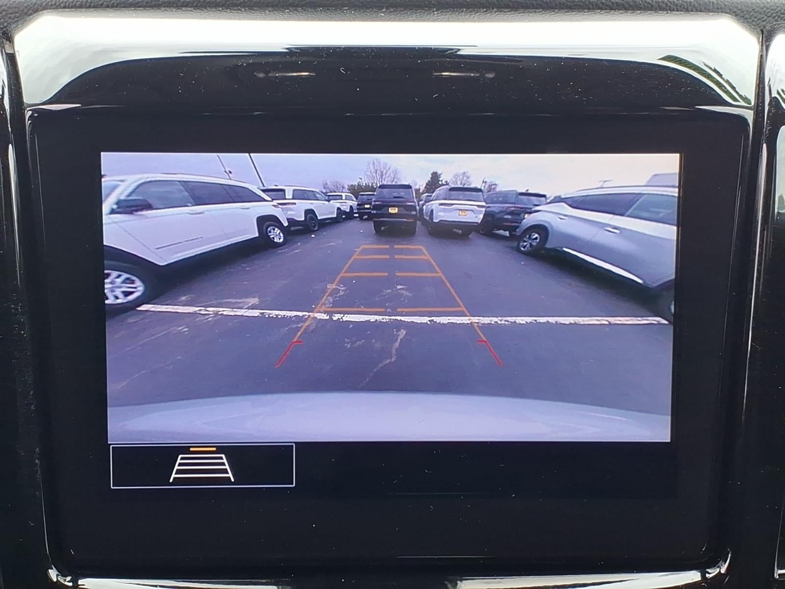 2020 Chevrolet Traverse AWD LT Cloth