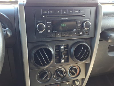 2010 Jeep Wrangler Unlimited Sport