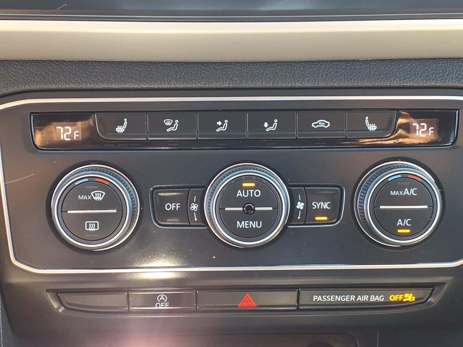 2021 Volkswagen Atlas Cross Sport 3.6L V6 SE w/Technology R-Line