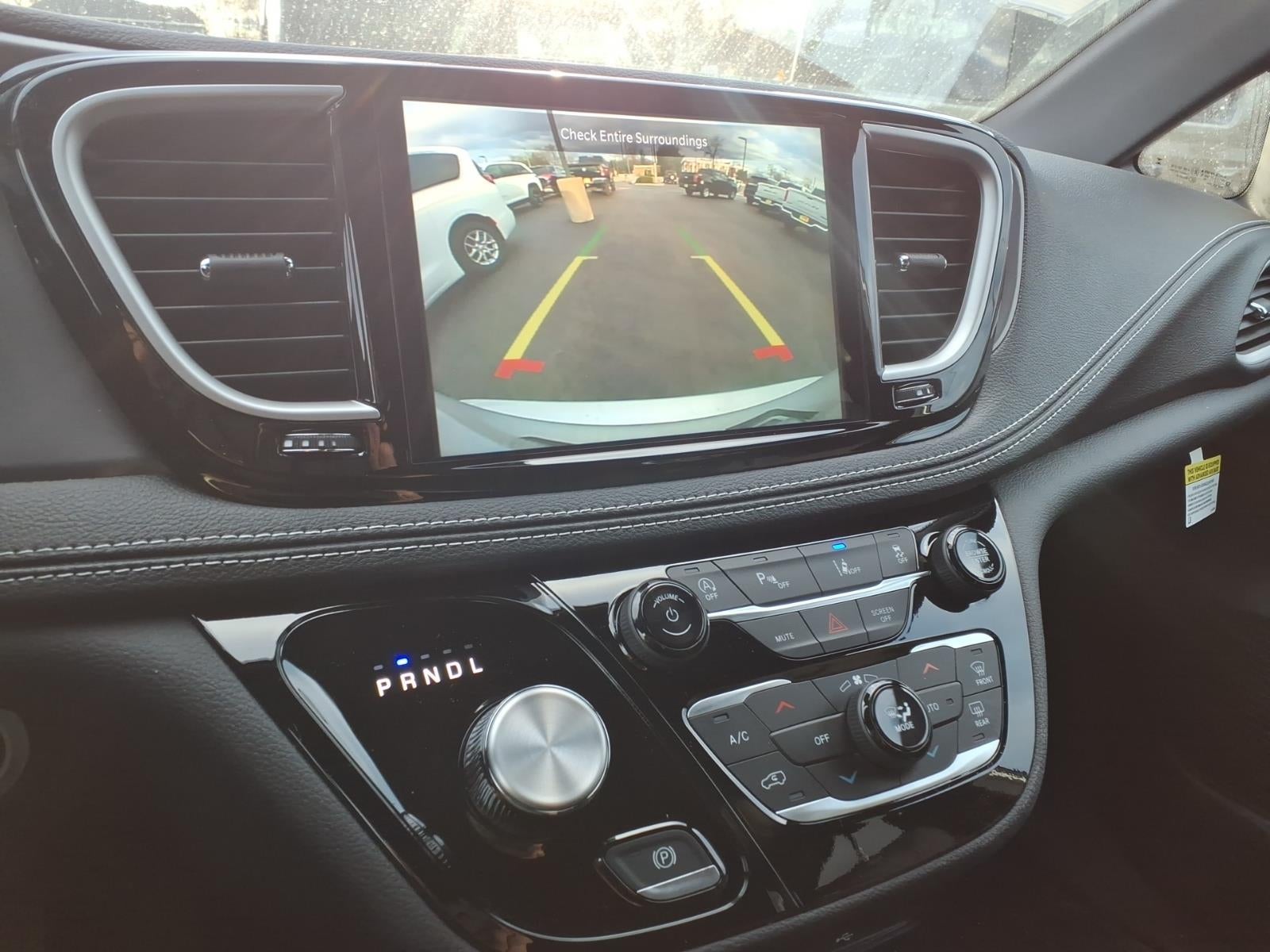 2026 Chrysler Pacifica PACIFICA SELECT