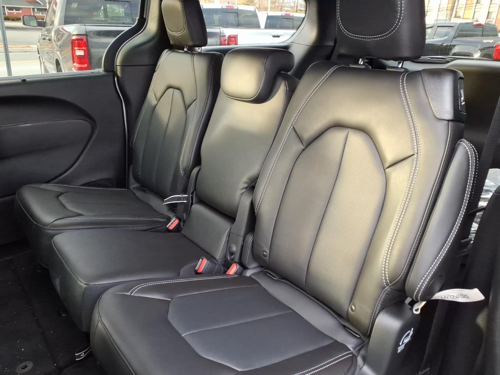 2026 Chrysler Pacifica PACIFICA SELECT