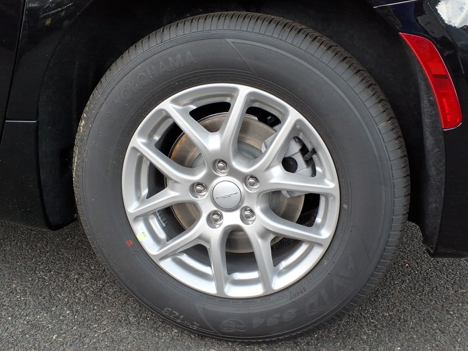 2027 Chrysler Pacifica PACIFICA SELECT