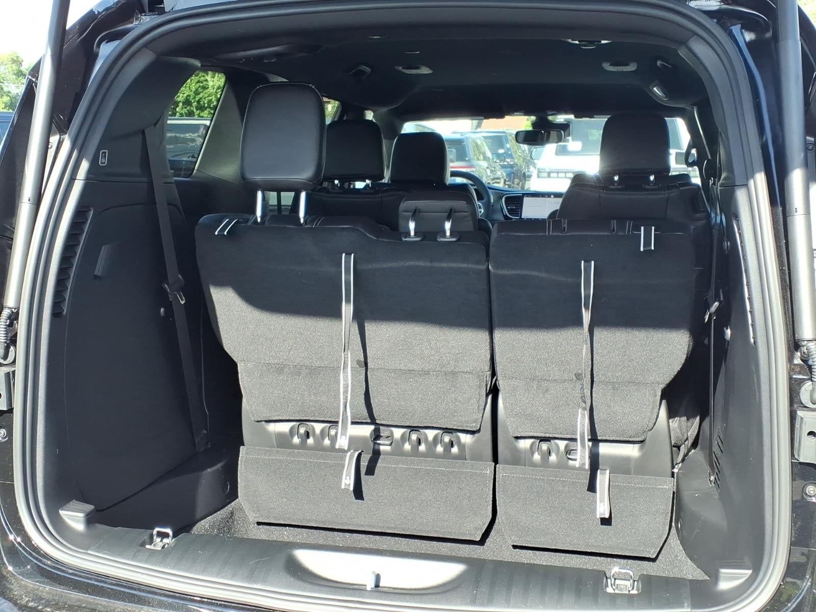 2027 Chrysler Pacifica PACIFICA SELECT
