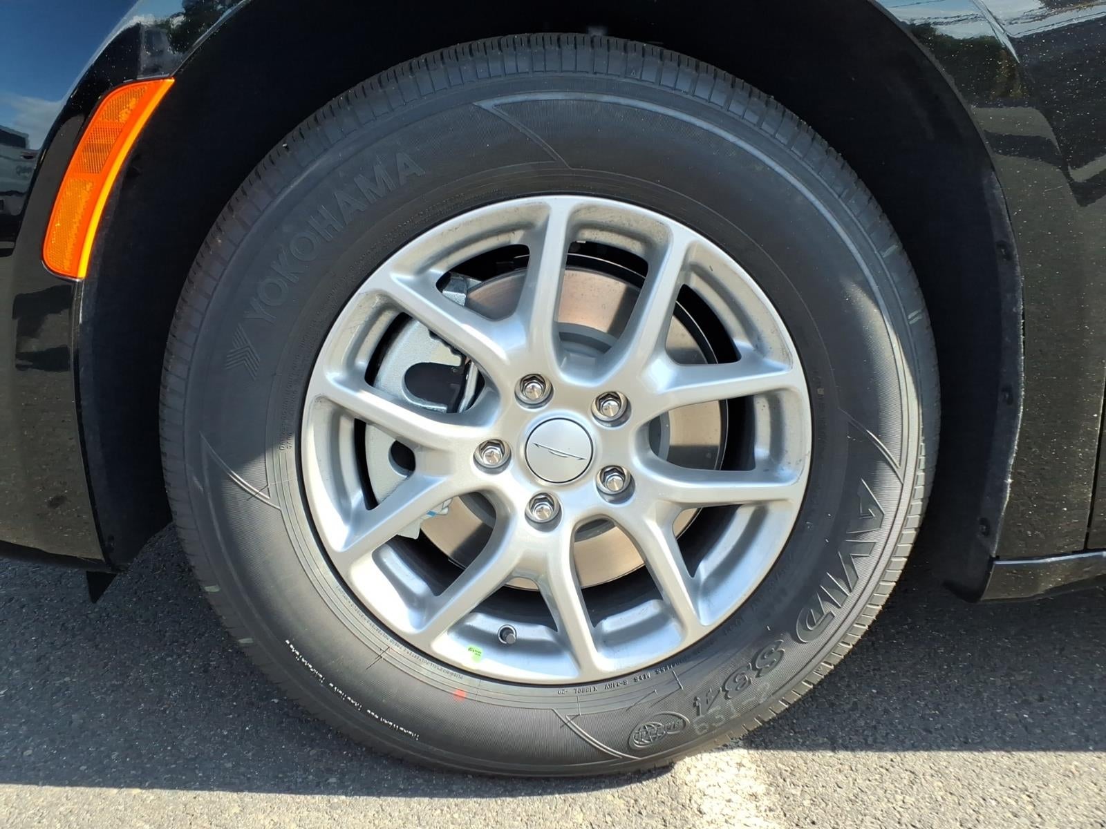 2027 Chrysler Pacifica PACIFICA SELECT
