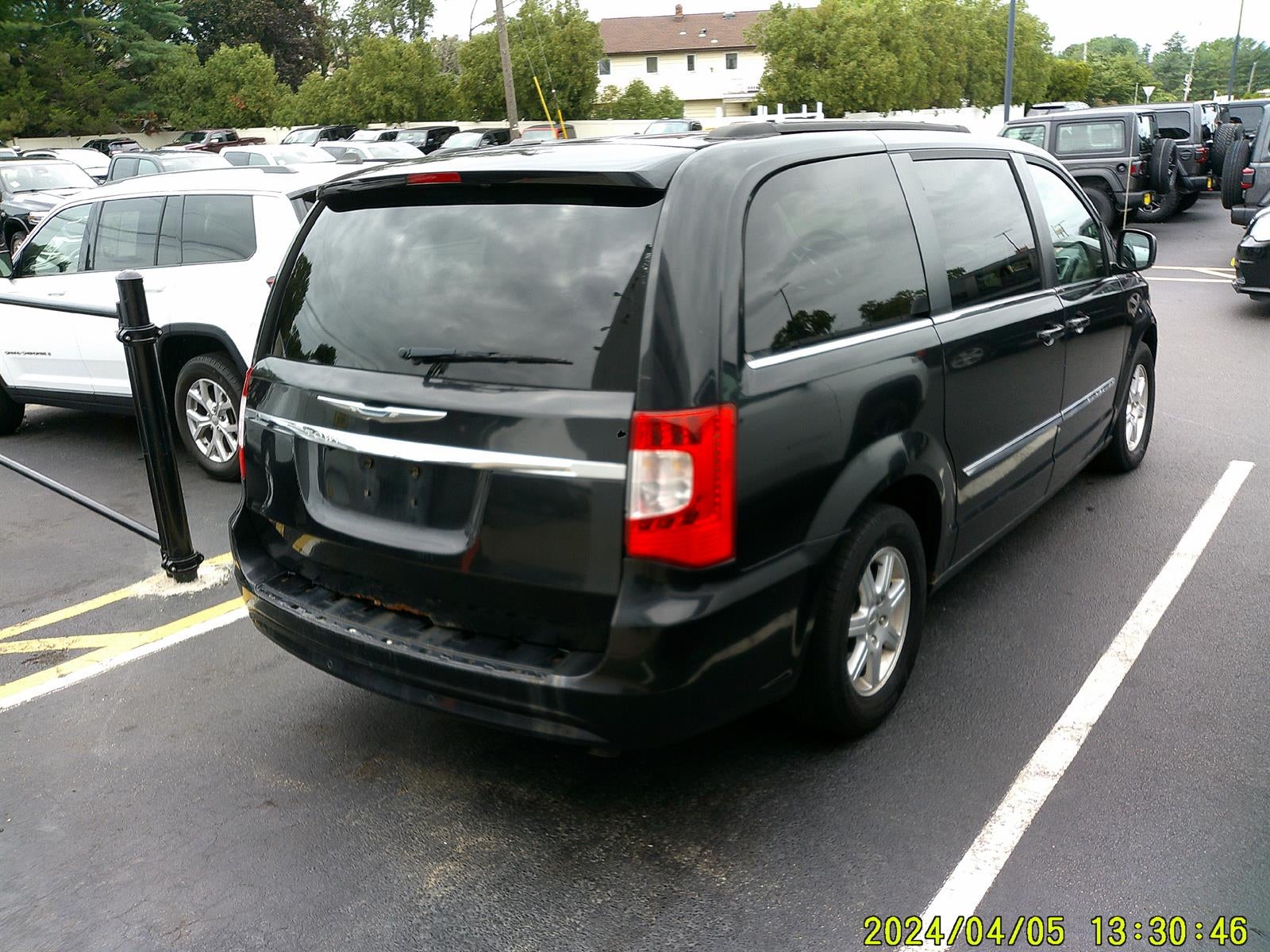 2012 Chrysler Town & Country Touring