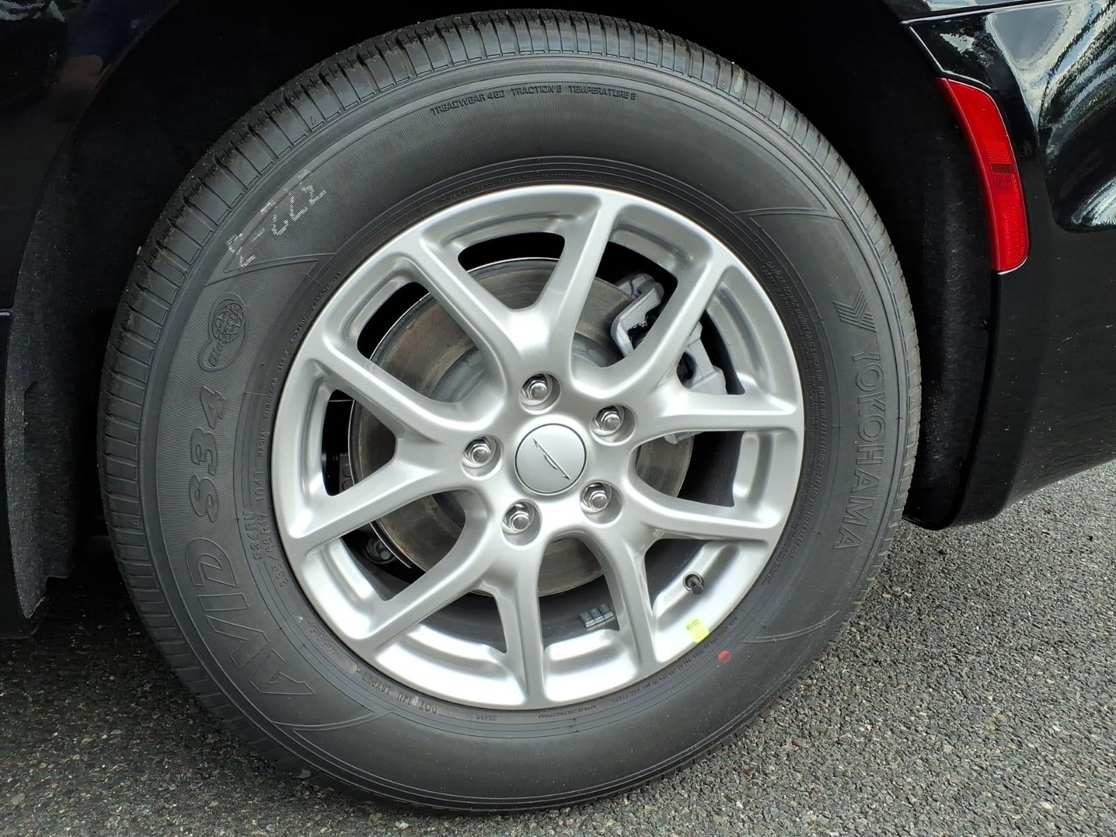 2027 Chrysler Pacifica PACIFICA SELECT