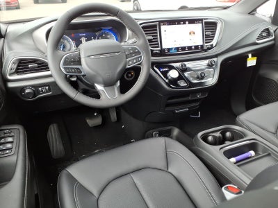 2027 Chrysler Pacifica PACIFICA SELECT