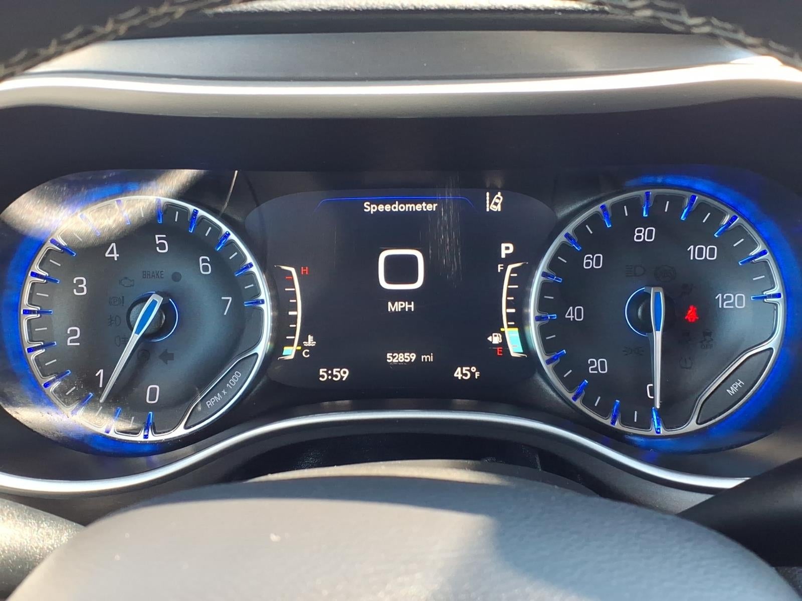 2024 Chrysler Pacifica Touring L