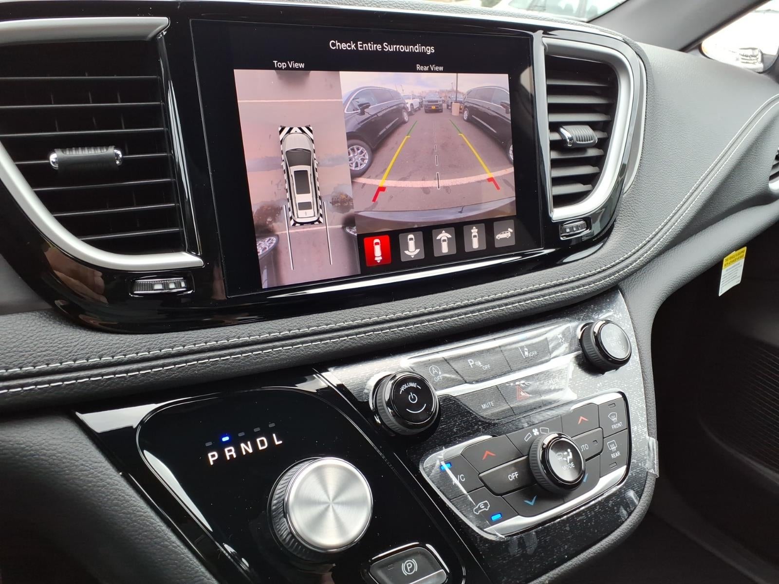 2026 Chrysler Pacifica PACIFICA SELECT