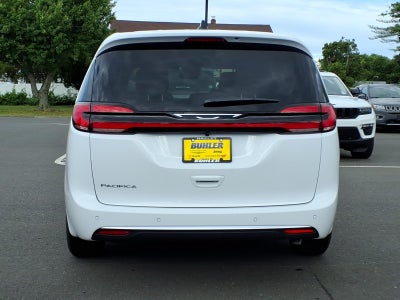 2027 Chrysler Pacifica PACIFICA SELECT