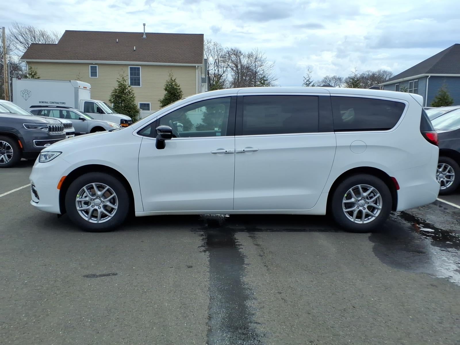 2026 Chrysler Pacifica PACIFICA SELECT