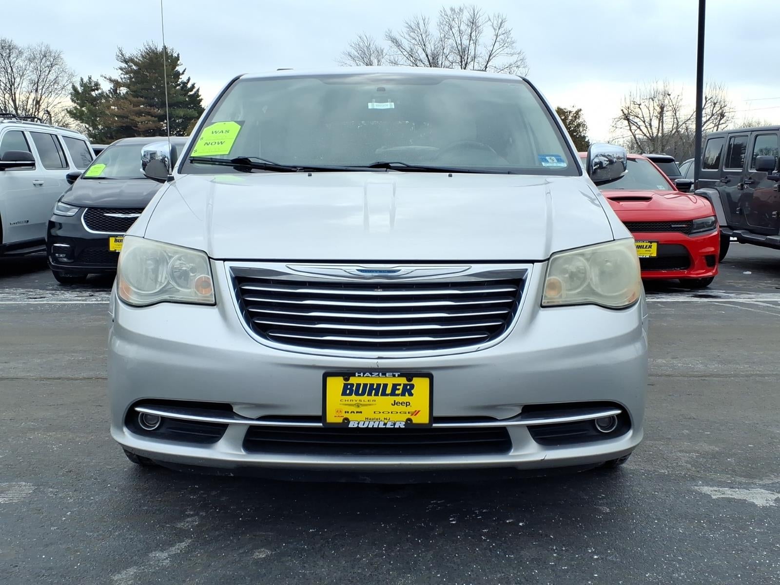 2012 Chrysler Town & Country Touring-L