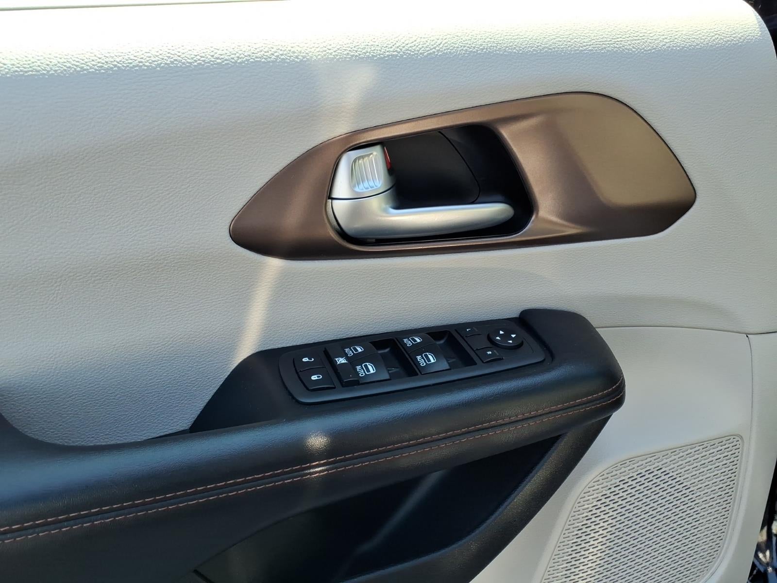 2019 Chrysler Pacifica Touring L Plus