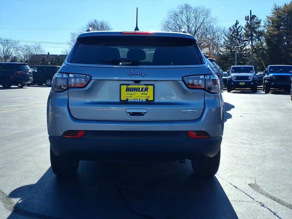 2022 Jeep Compass Latitude FWD