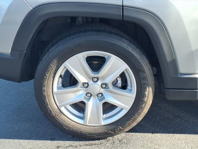 2022 Jeep Compass Latitude FWD