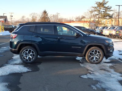 2026 Jeep Compass COMPASS LIMITED 4X4