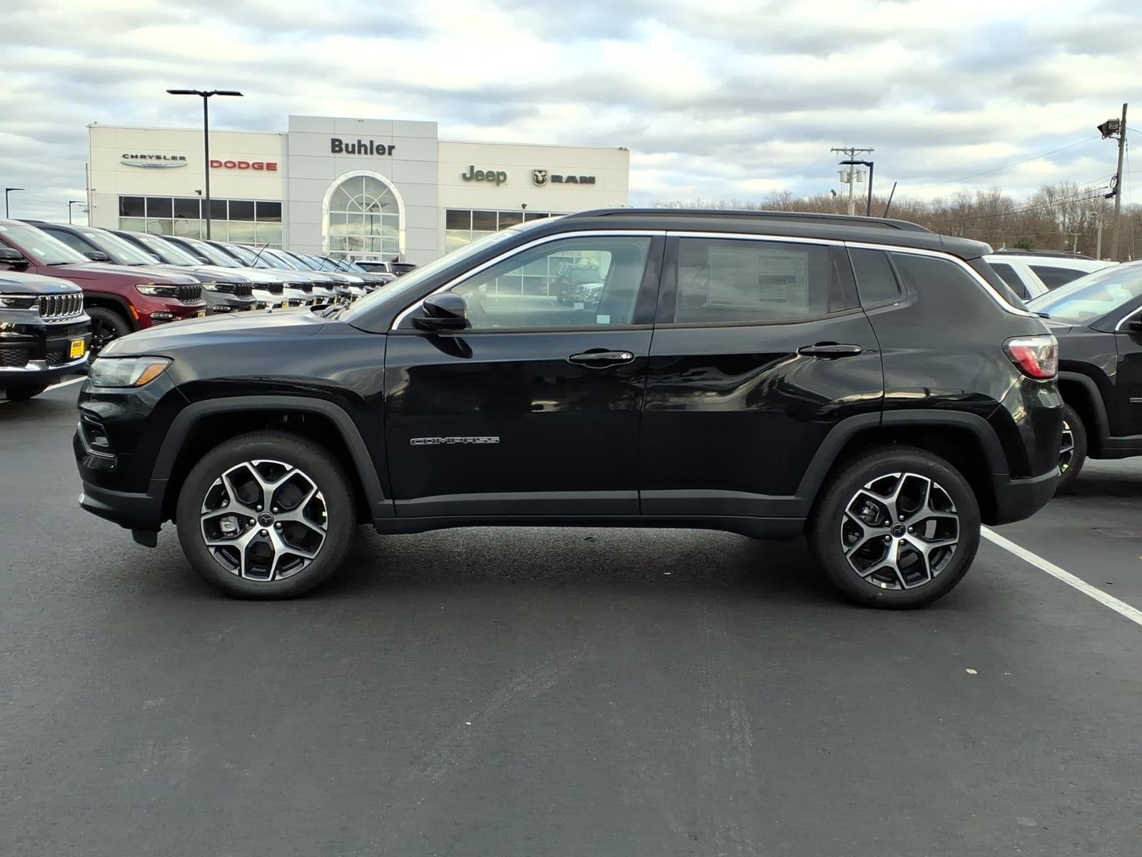 2026 Jeep Compass COMPASS LIMITED 4X4