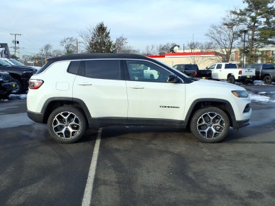 2026 Jeep Compass COMPASS LIMITED 4X4