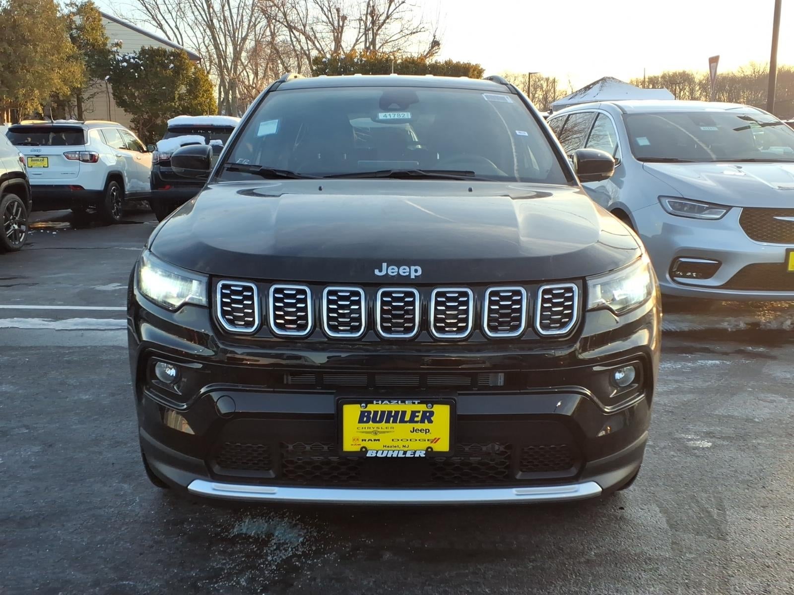 2026 Jeep Compass COMPASS LIMITED 4X4