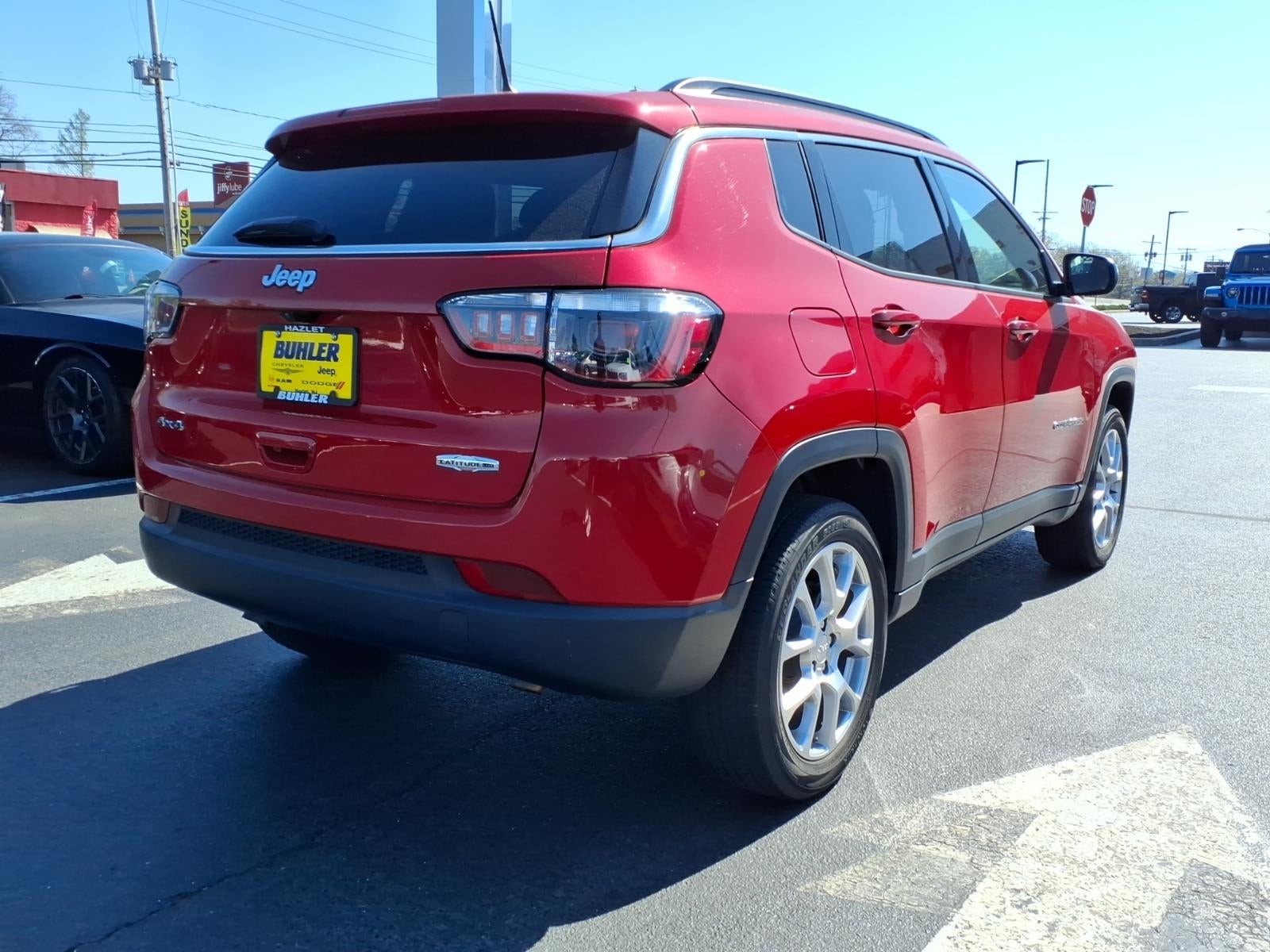 2023 Jeep Compass Latitude Lux FWD