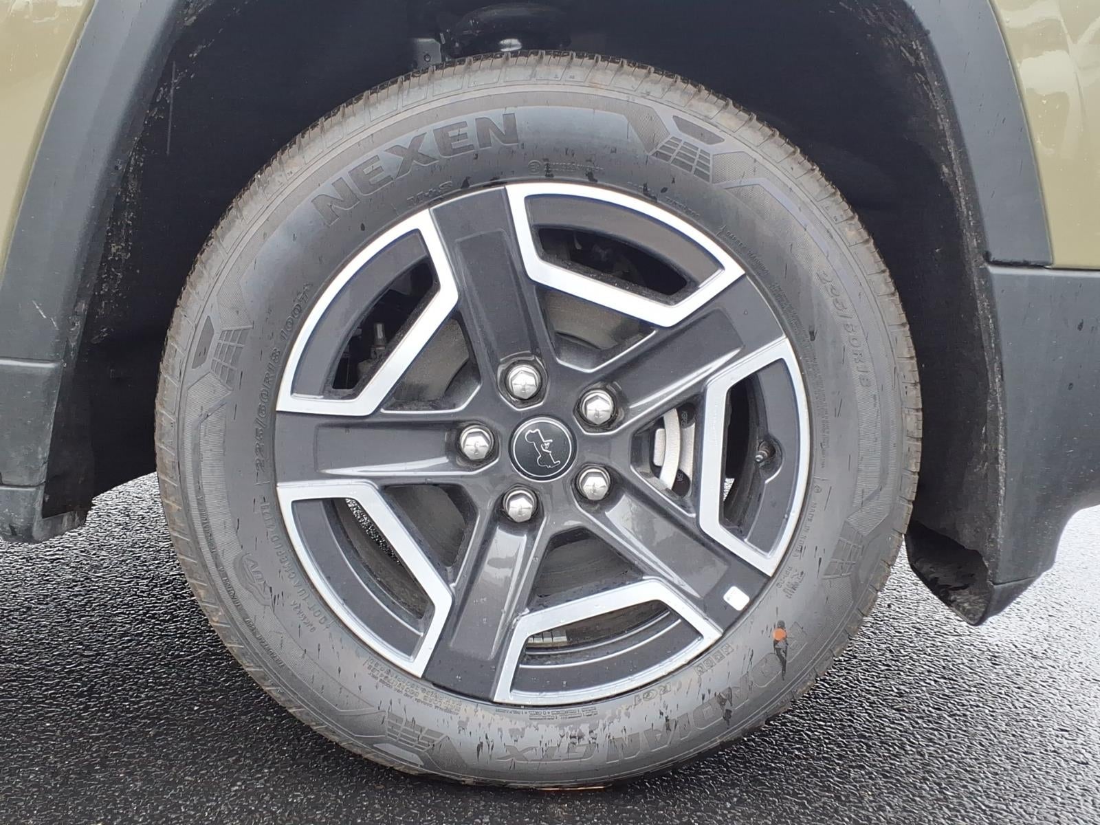 2026 Jeep Cherokee CHEROKEE LAREDO 4X4
