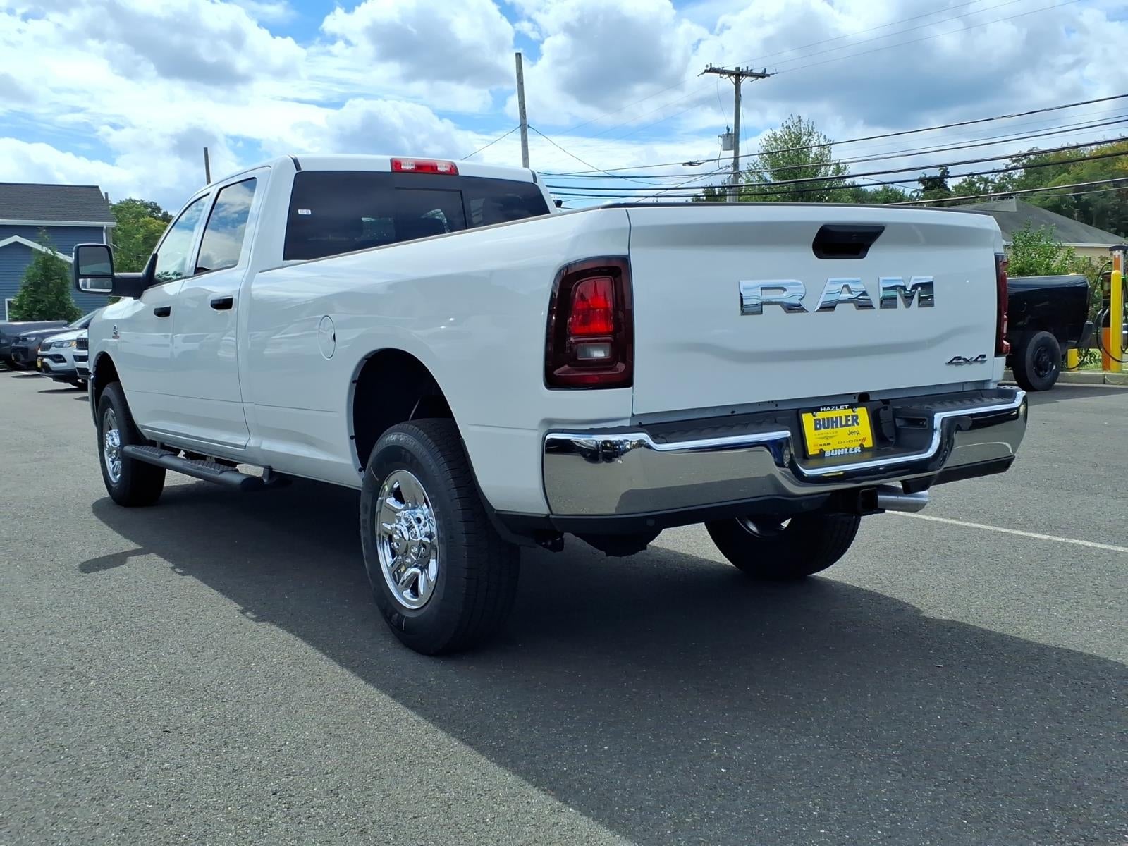 2027 RAM Ram 3500 RAM 3500 TRADESMAN CREW CAB 4X4 8' BOX