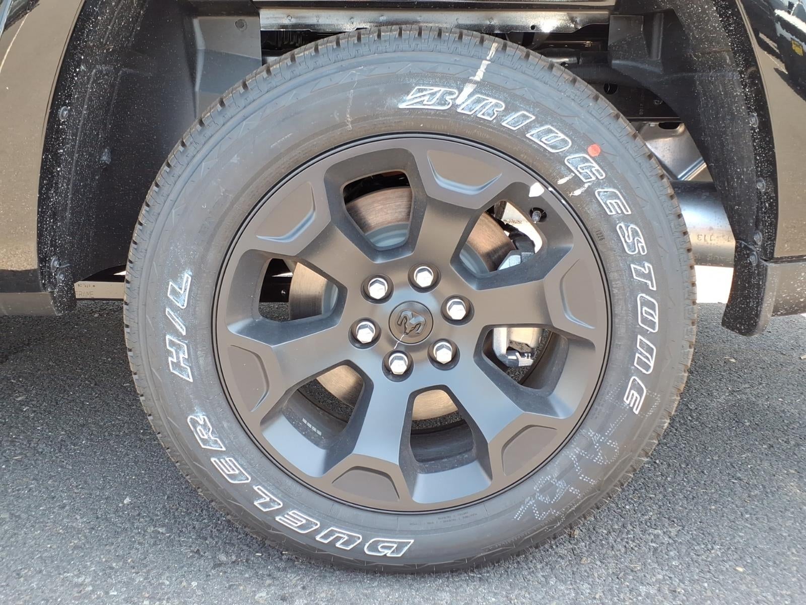 2026 RAM Ram 1500 RAM 1500 LONE STAR CREW CAB 4X4 5'7' BOX