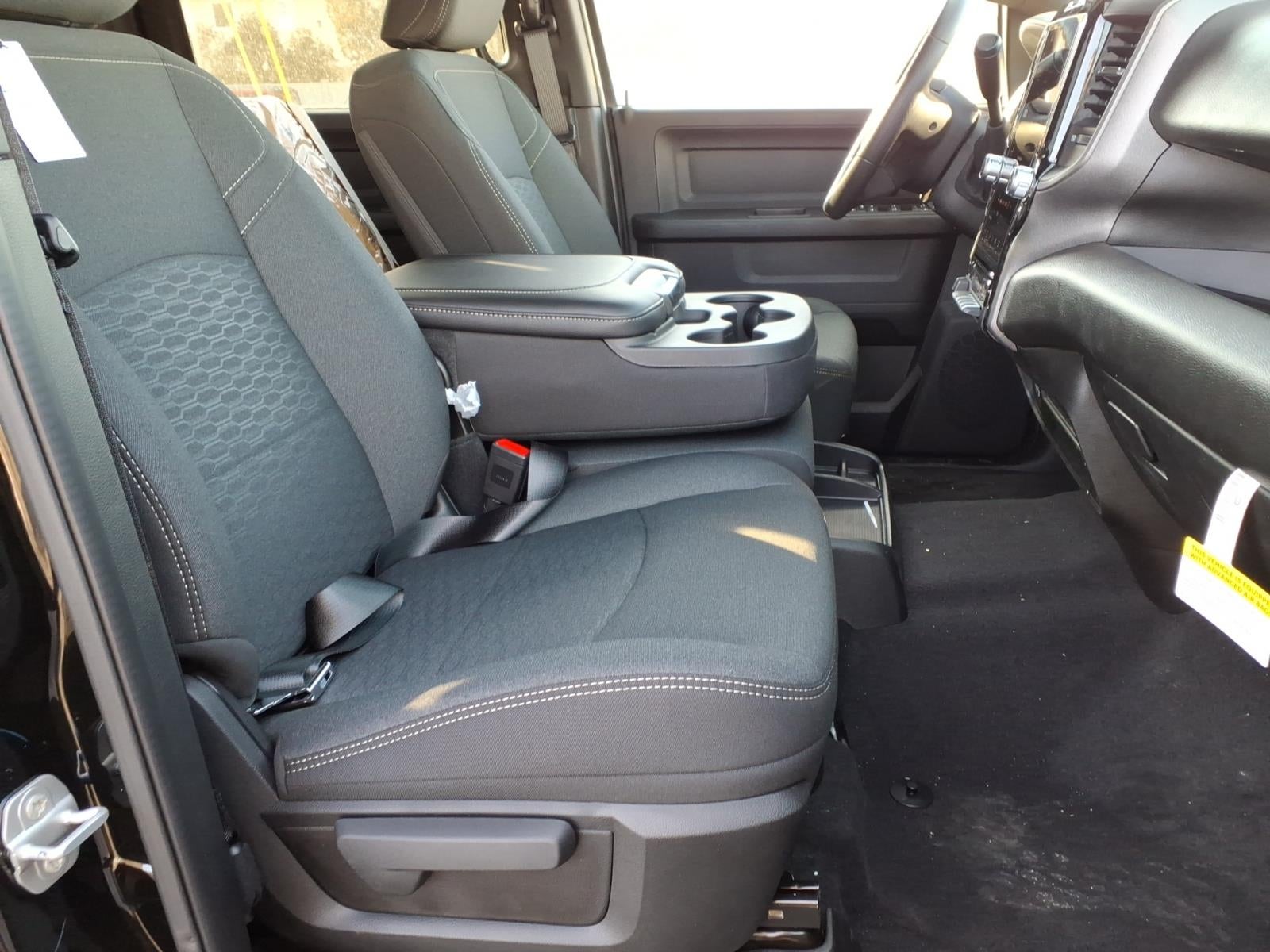 2026 RAM Ram 2500 RAM 2500 WARLOCK CREW CAB 4X4 6'4' BOX