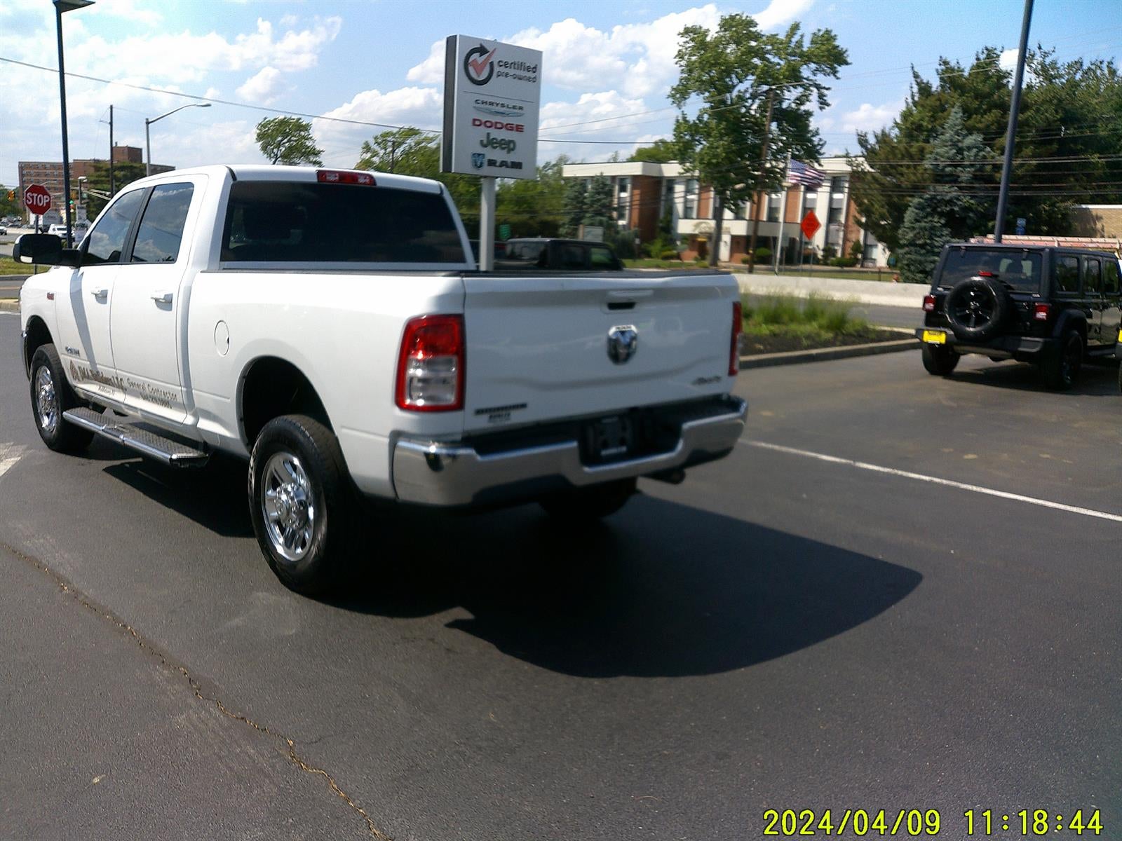 2022 RAM 2500 Big Horn Crew Cab 4x4 6'4' Box