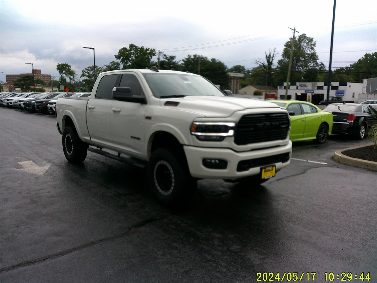 2022 RAM 2500 Laramie Crew Cab 4x4 6'4' Box
